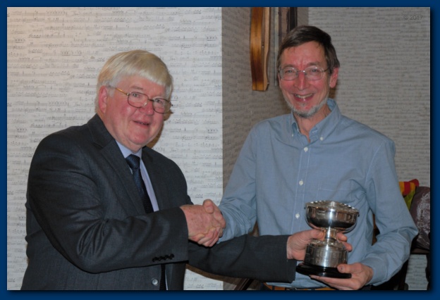 624x426 pixels (86K)